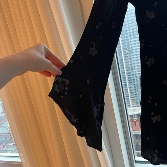 Free People Black/Lilac Jasmine Embroidery Kimono Fit/Flare Dress - Picture 4 of 7